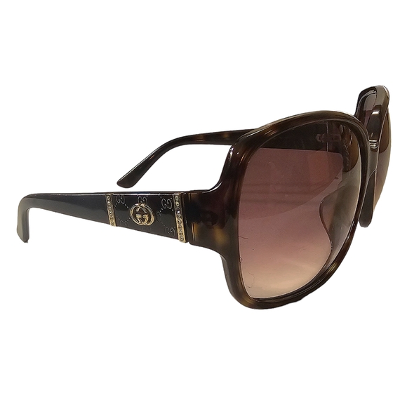 Gucci Accessories - GUCCI SUNGLASSES